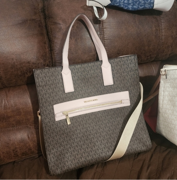 🍂🍁NWOT MICHAEL KORS PINK BLUSH LARGE KENLEY TOTE - Picture 3 of 10